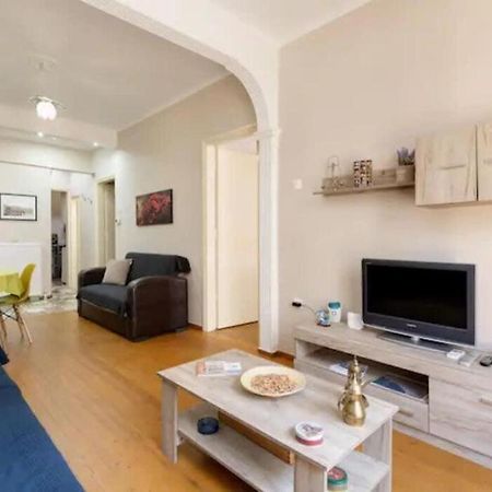 Private Pristine Balcony Home- Heart Of The Center Thessaloníki Ngoại thất bức ảnh