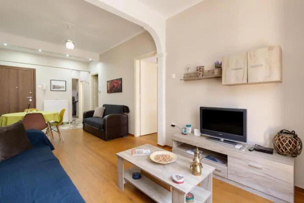 Private Pristine Balcony Home- Heart Of The Center Thessaloníki Ngoại thất bức ảnh